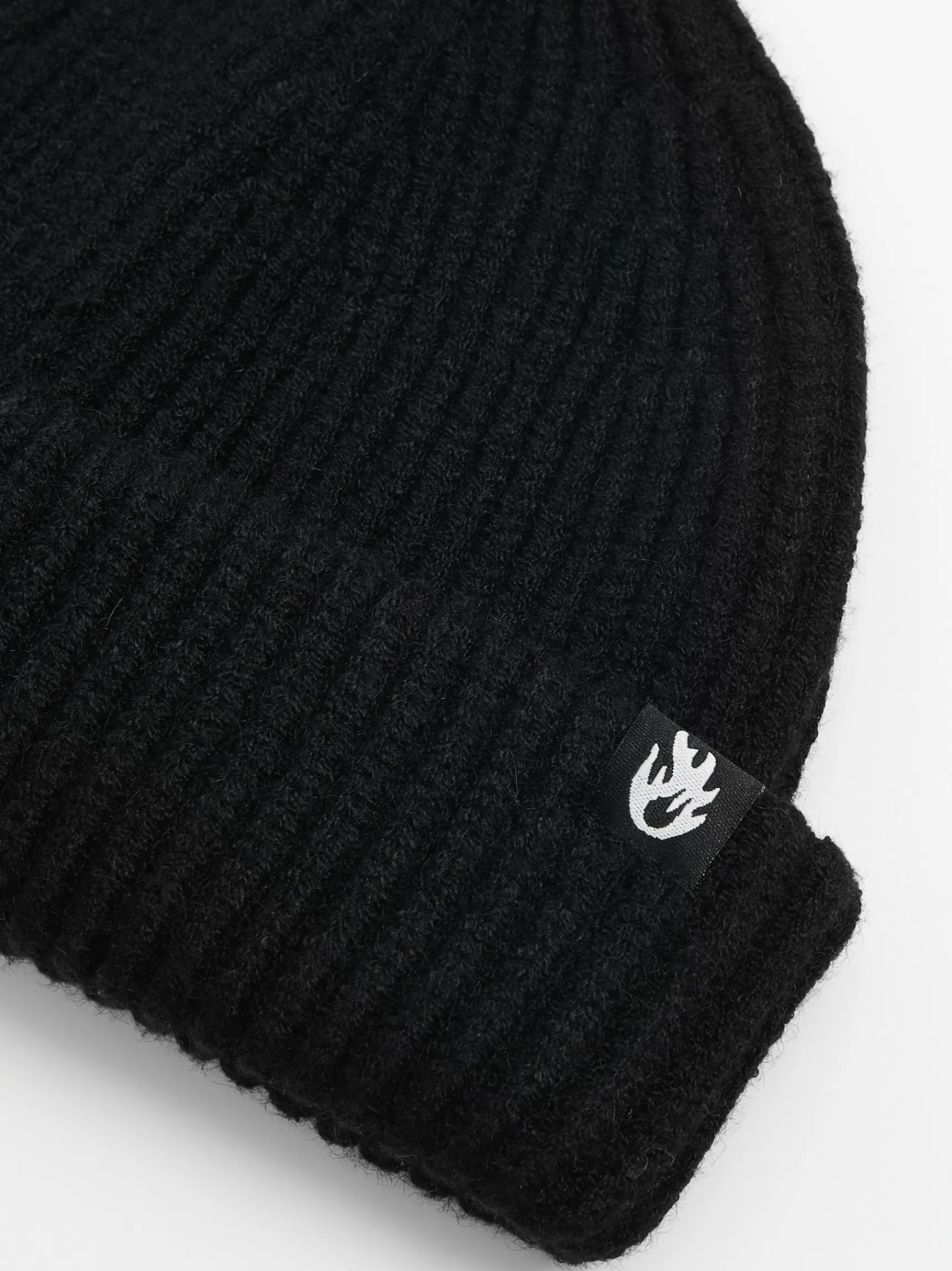 Clearance Cropp Dzianinowa czapka short beanie czarny