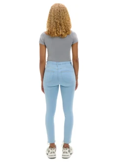 Sale Cropp Jasne jeansy push up PETITE niebieski