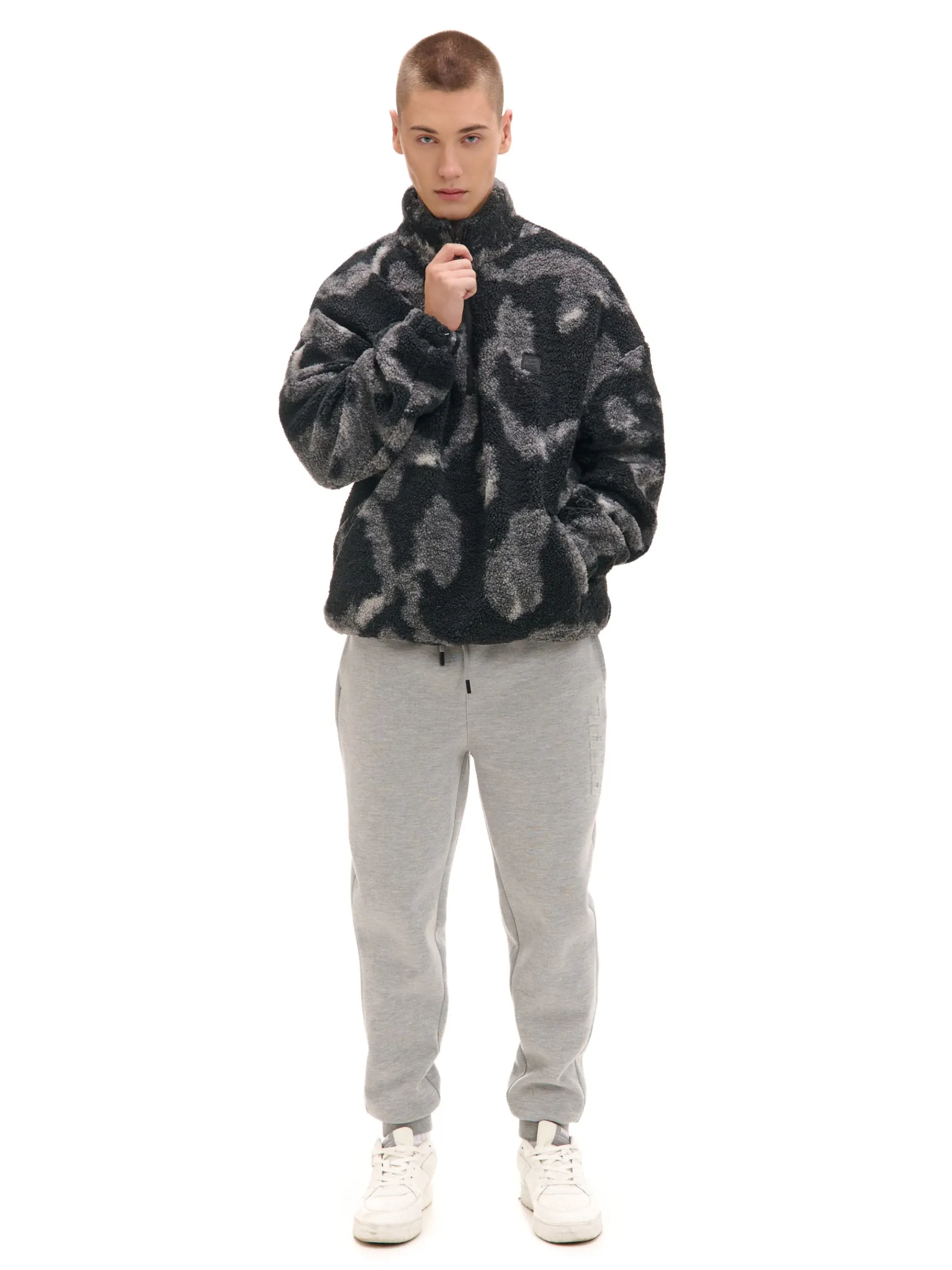 Clearance Cropp Jasnoszare dresowe joggery regular jasnyszary