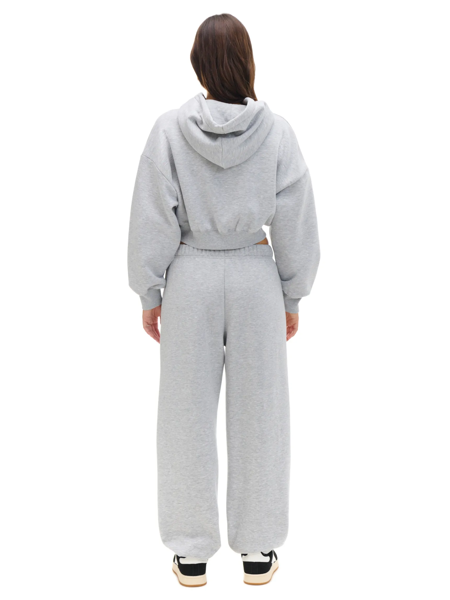 Clearance Cropp Jasnoszare dresowe joggery z naszywką jasnyszary