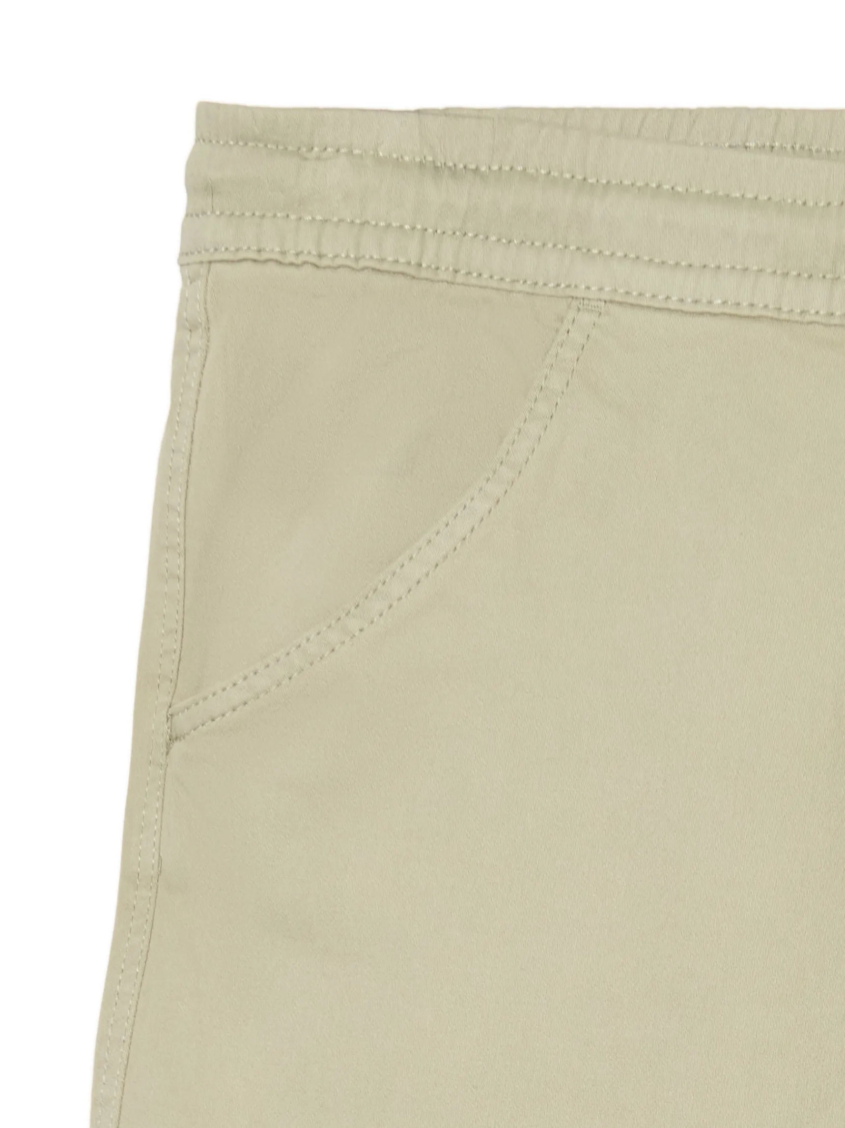Sale Cropp Jasnozielone dresowe joggery loose zielony
