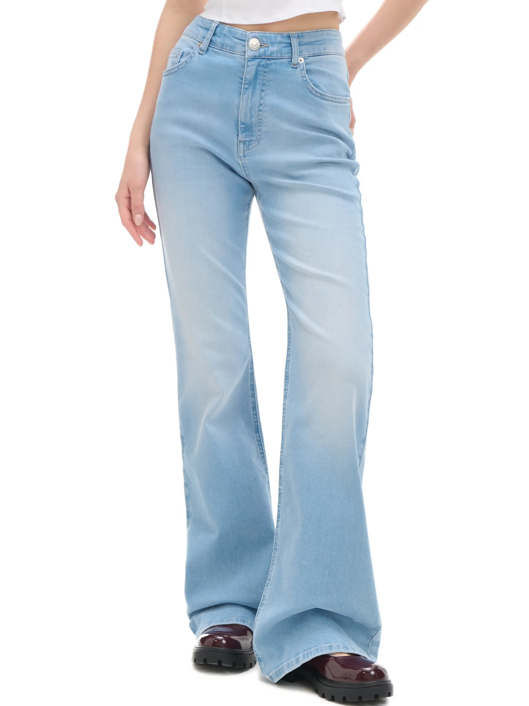 Discount Cropp Jeansy slim flare niebieski