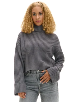 Clearance Cropp Jesienny sweter oversize z golfem szary