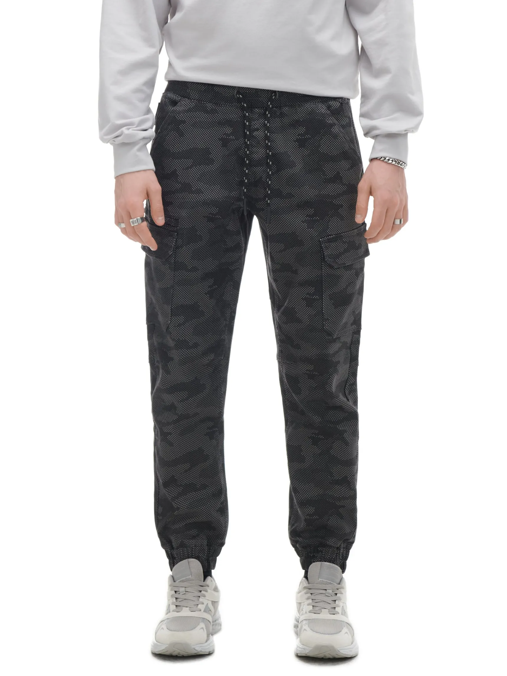 New Cropp Joggery cargo z nadrukiem moro szary