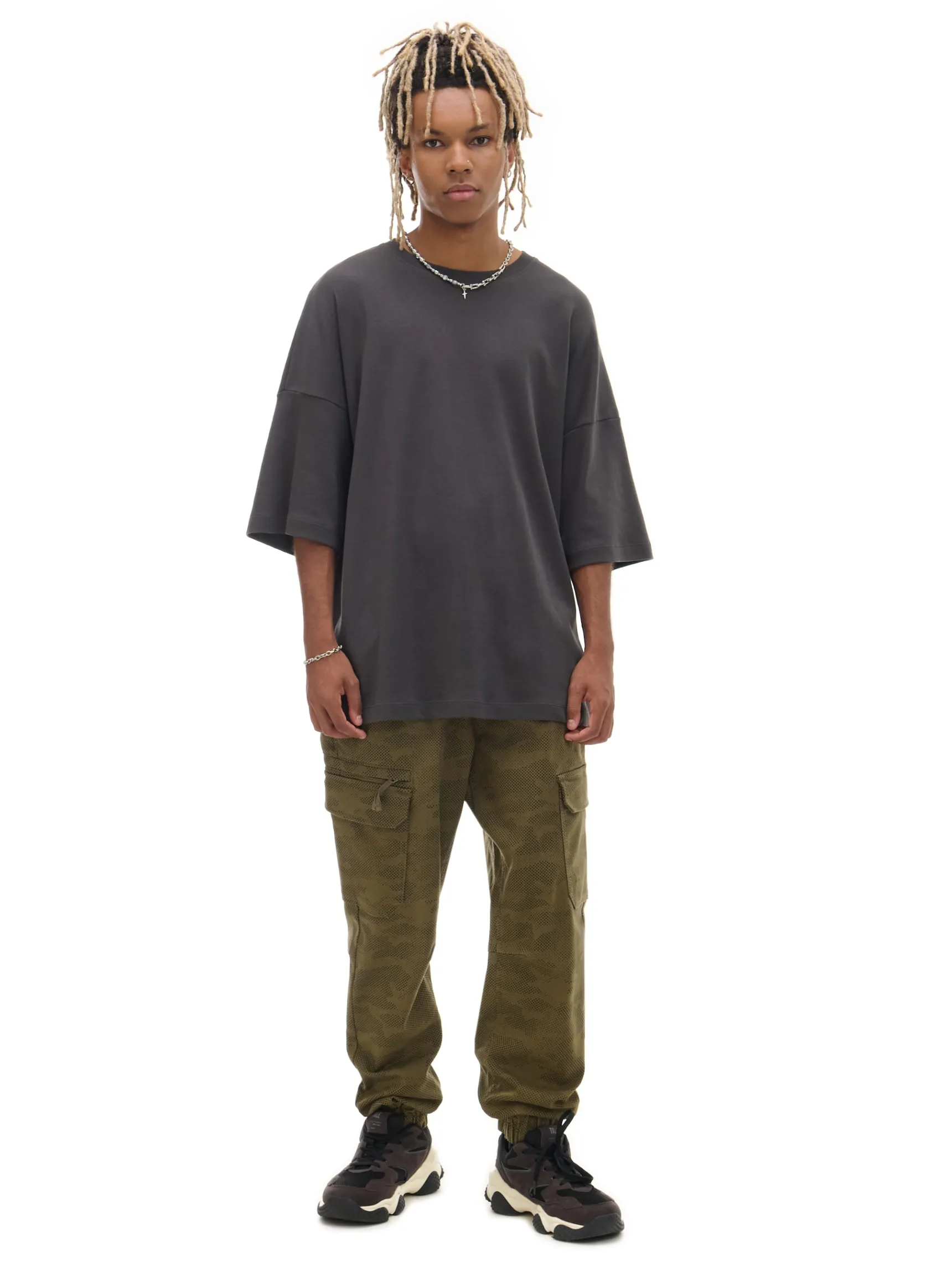 New Cropp Joggery cargo z nadrukiem camo zielony