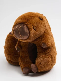 Best Cropp Kapcie kapibary brązowy