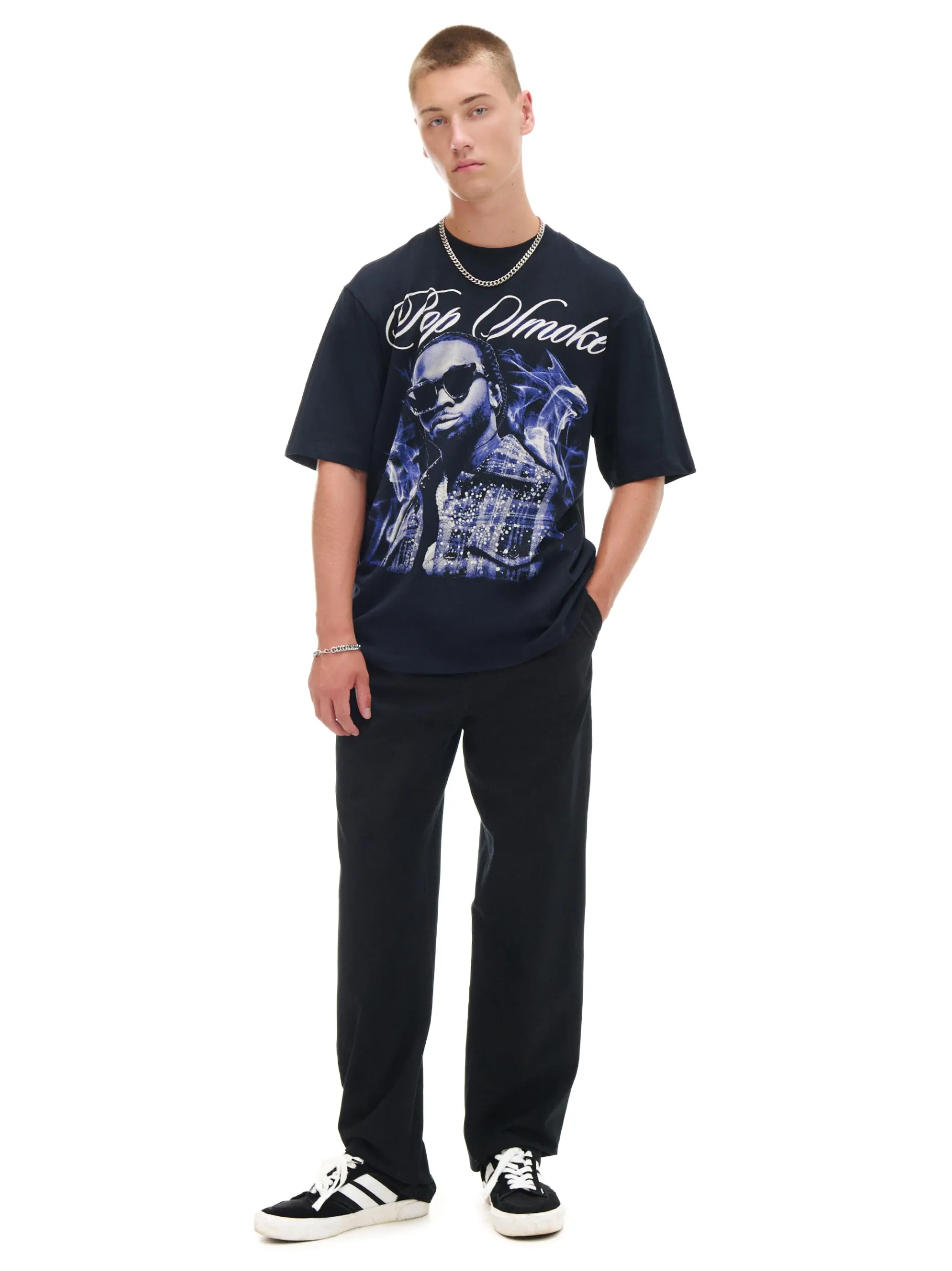 Discount Cropp Koszulka Pop Smoke czarny