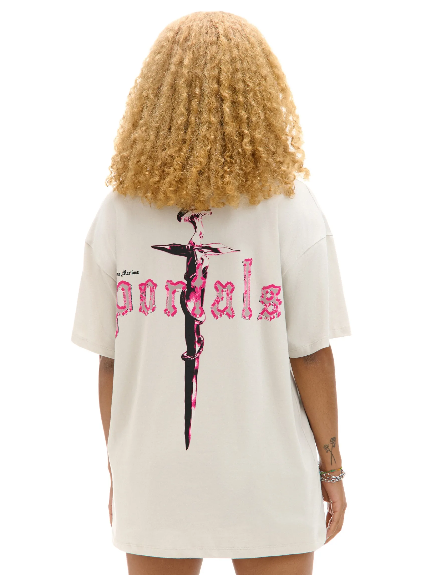 Discount Cropp Koszulka z nadrukiem Melanie Martinez UNISEX biały