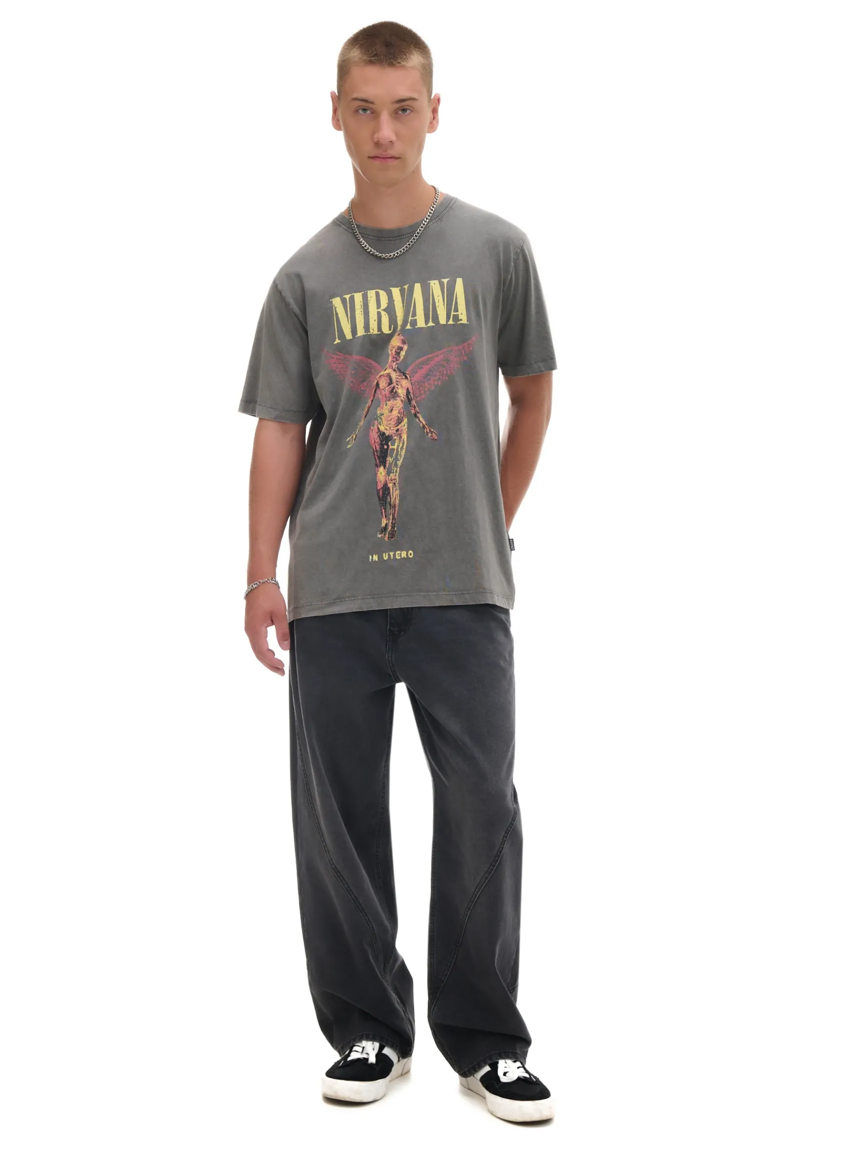 Sale Cropp Koszulka z nadrukiem Nirvana szary