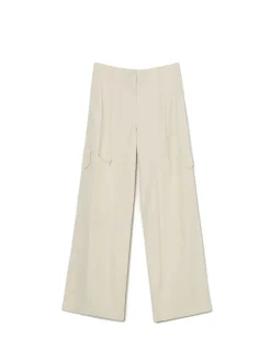Discount Cropp Kremowe spodnie straight kremowy