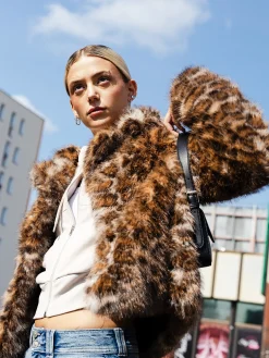Fashion Cropp Kurtka z imitacji futra w panterkę wielobarwny