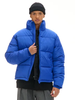 Discount Cropp Niebieska kurtka puffer ze stójką niebieski