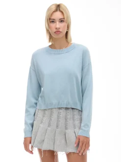 Sale Cropp Niebieski sweter z efektem sprania błękitny