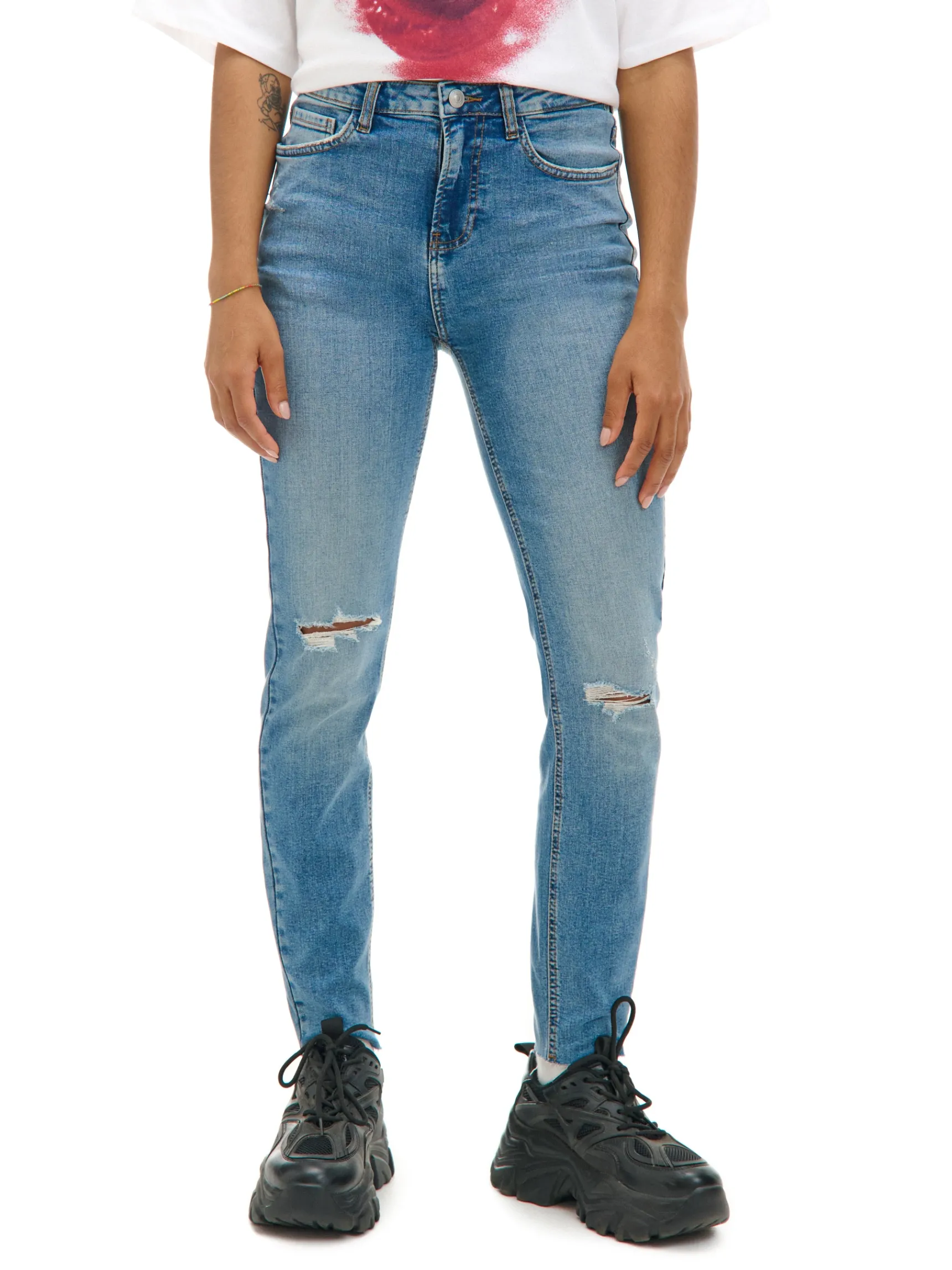 Outlet Cropp e jeansy skinny z przetarciami niebieski