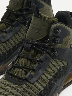 Discount Cropp Oliwkowe sneakersy za kostkę zielony
