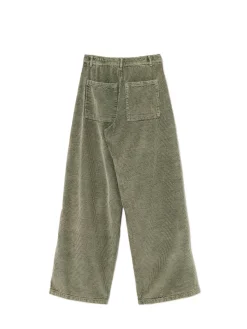 Best Cropp Oliwkowe sztruksowe spodnie zielony