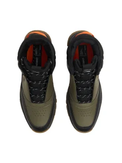 Discount Cropp Oliwkowe wysokie sneakersy na zimę zielony