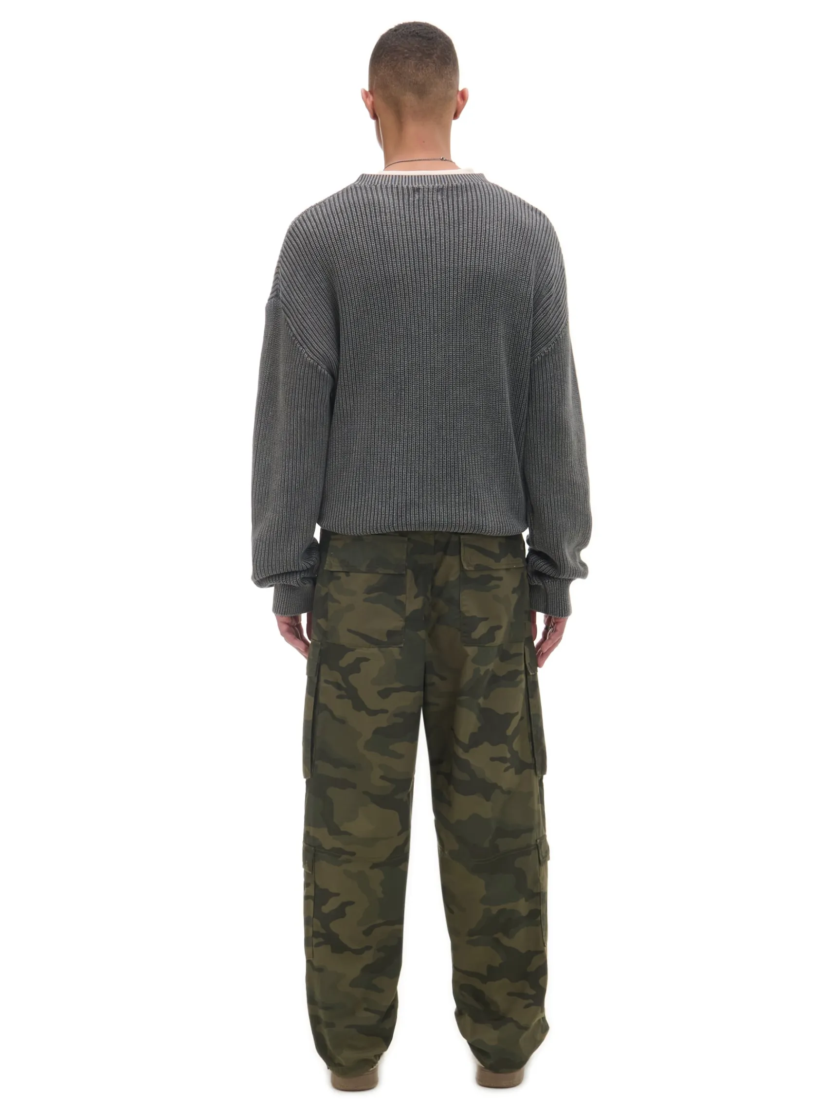 Best Cropp Spodnie cargo z motywem moro zielony