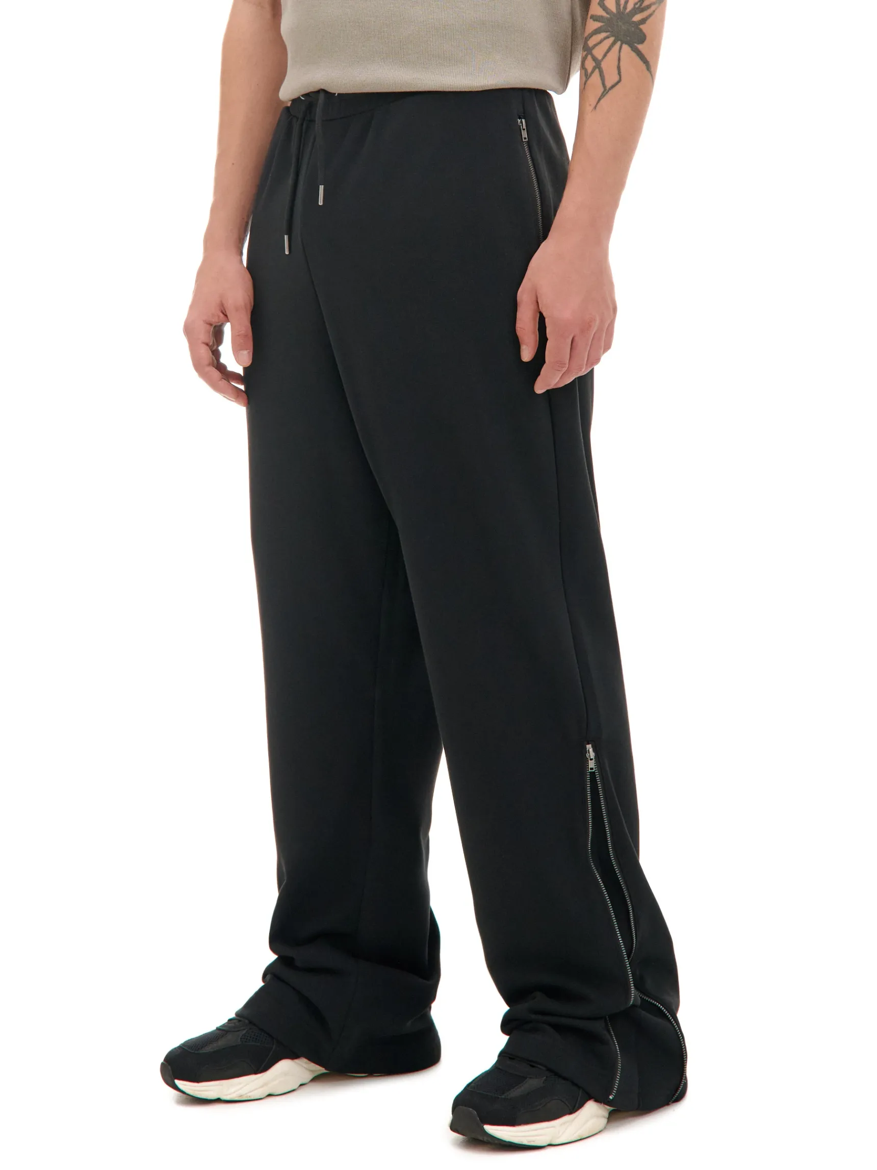 New Cropp Spodnie dresowe wide leg czarny