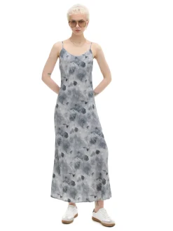 Discount Cropp Sukienka maxi z wiskozy jasnyszary