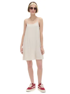 Discount Cropp Sukienka mini w rustykalnym stylu kremowy