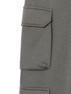Discount Cropp Szare dresowe joggery z kieszeniami cargo szary