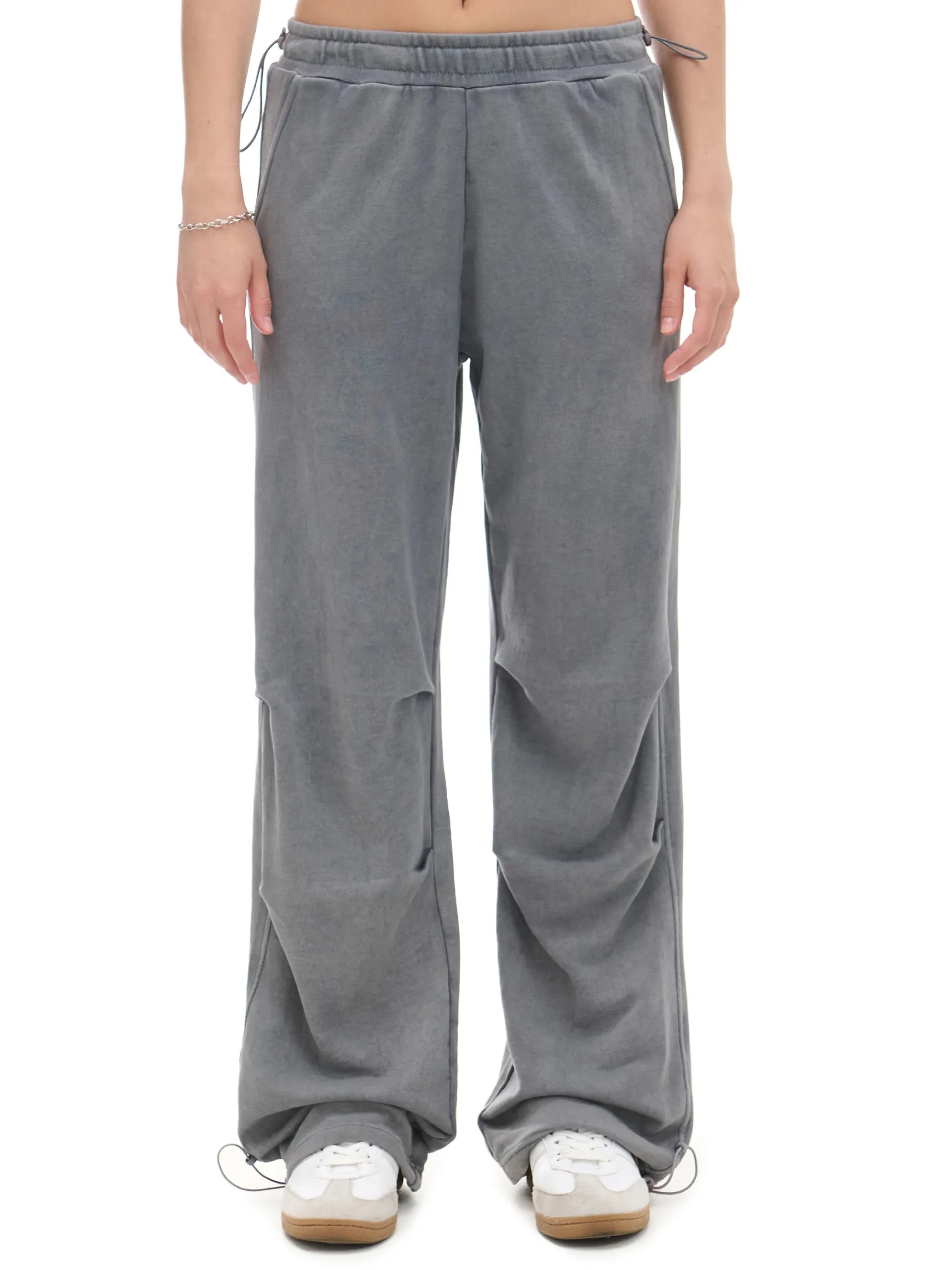 Sale Cropp Szare spodnie parachute jasnyszary