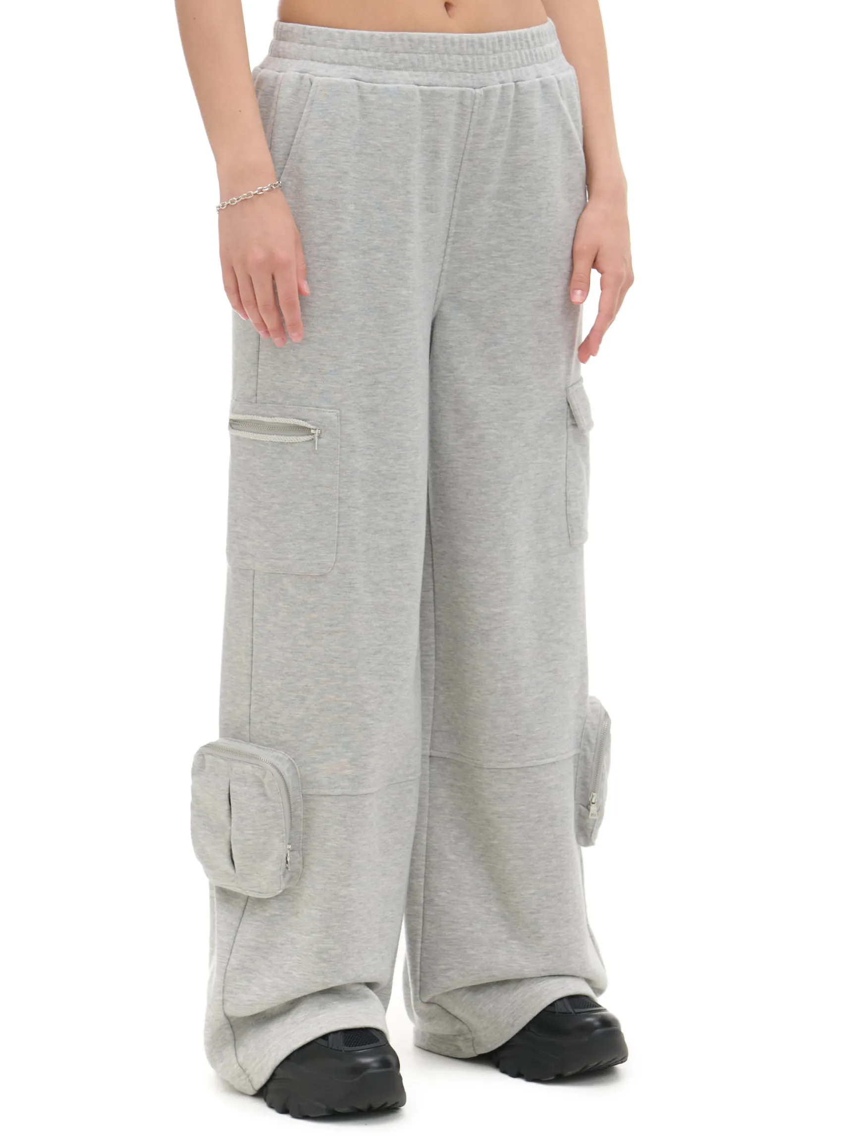 Fashion Cropp Szare spodnie z kieszeniami cargo jasnyszary