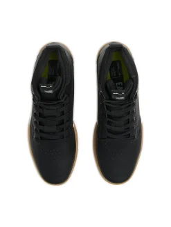 Online Cropp Zimowe sneakersy za kostkę czarny